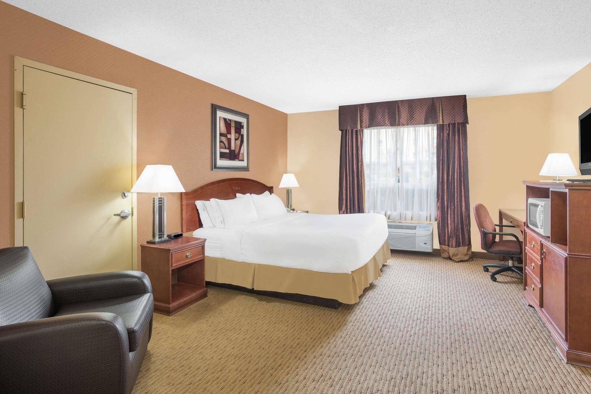 Best Western Plus West Edmonton Esterno foto