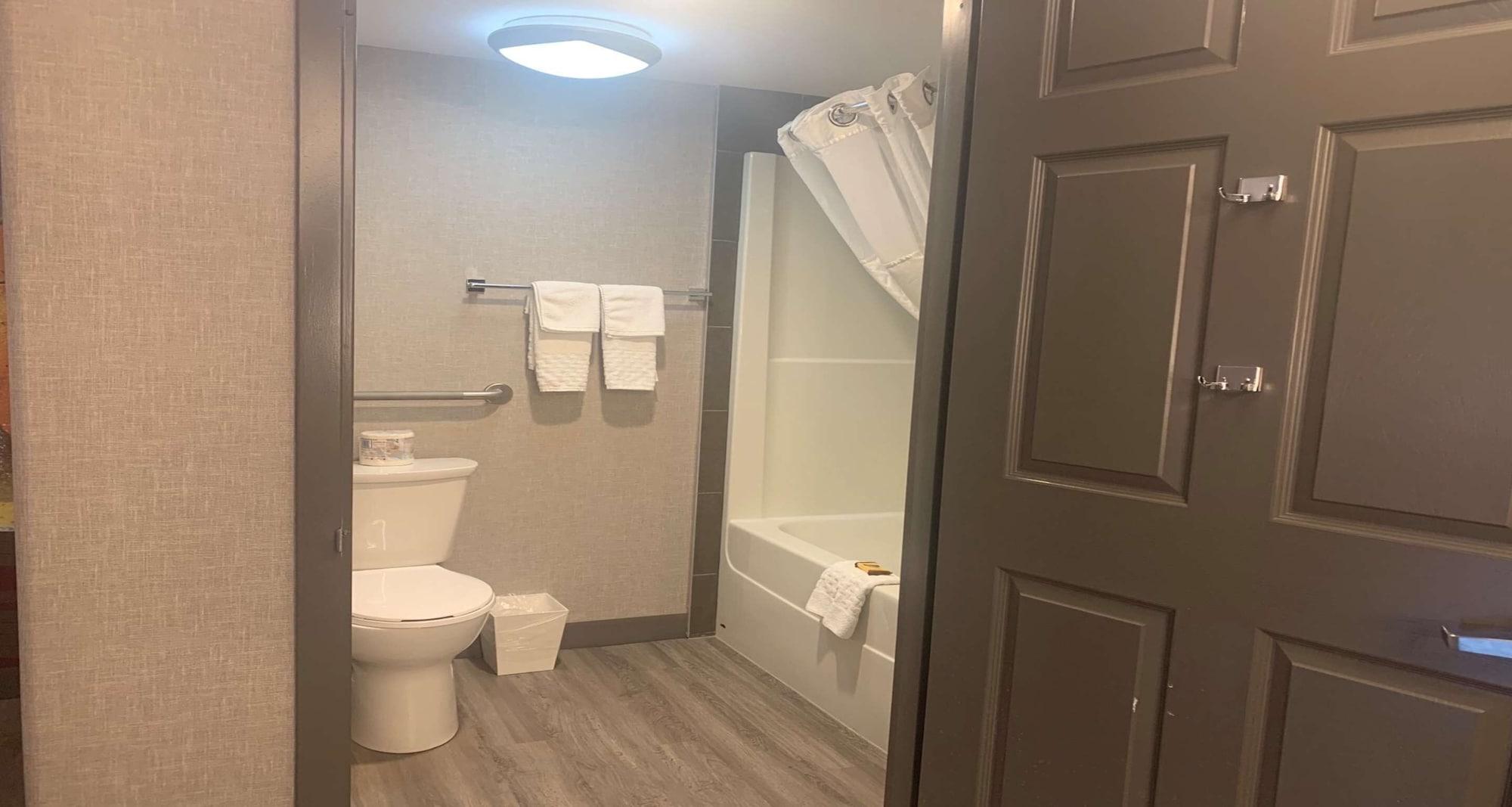 Best Western Plus West Edmonton Esterno foto